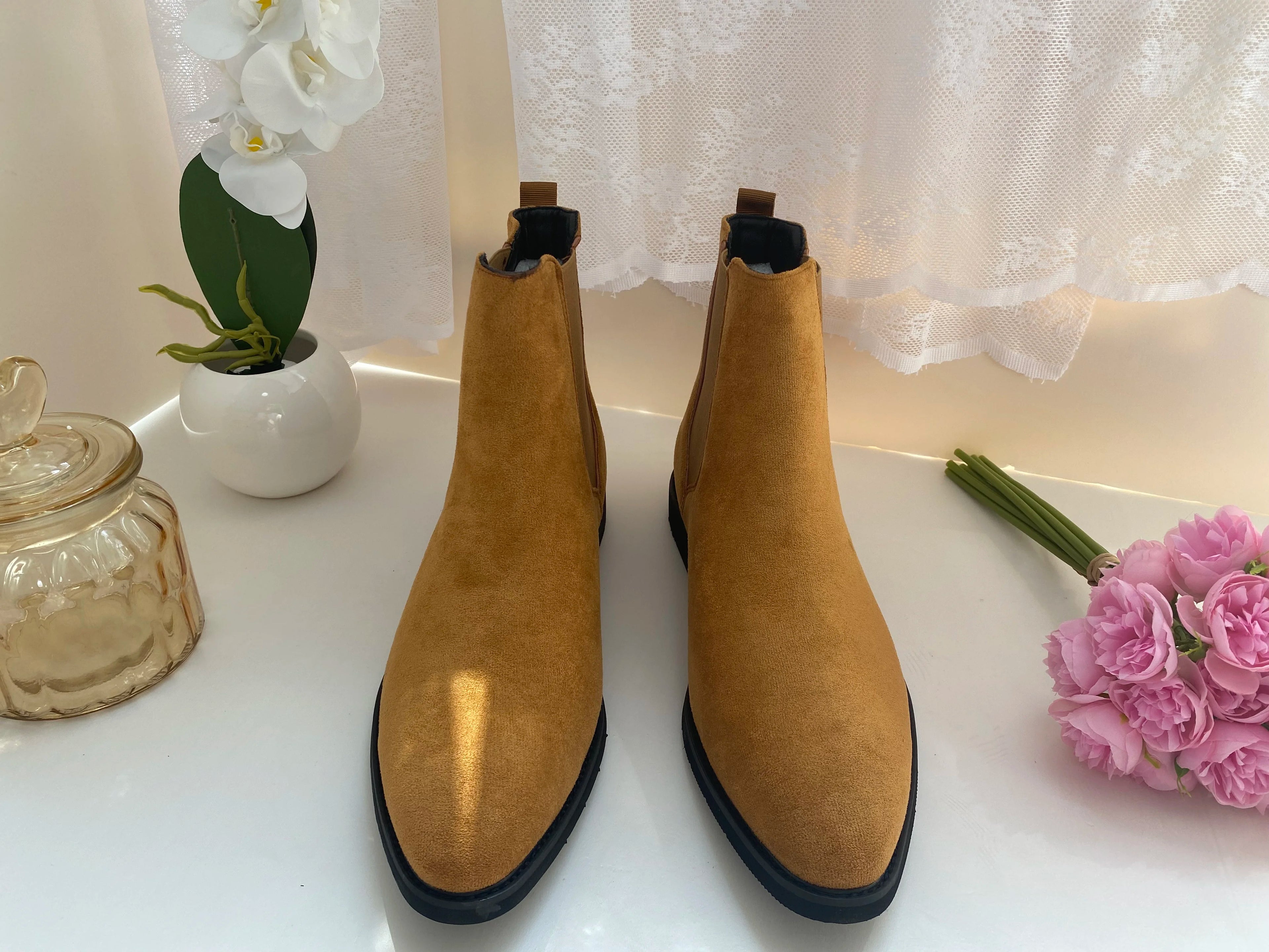 Beige Men Chelsea Boots Black Flock Round Toe Slip-On Business Handmade Men Boots  Botas De Hombre Wine Red Shoes Men