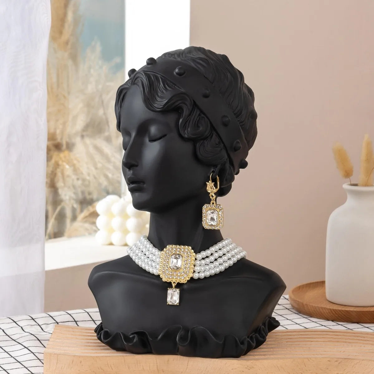 A Moroccan-Style Bridal Imitation Pearl Necklace Handcrafted Beaded Square Pendant Wedding Dress Earring Accessory