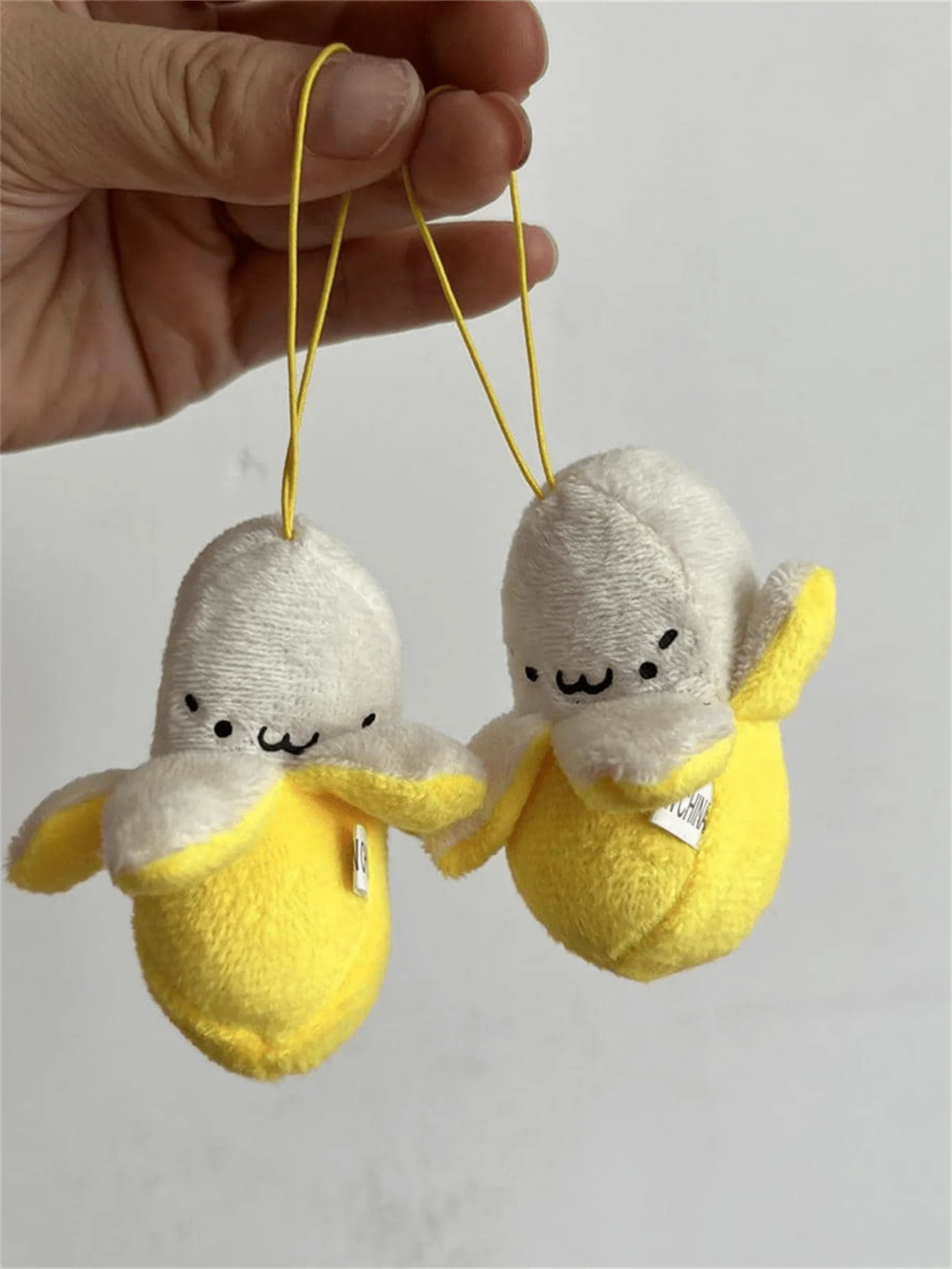 1-10pcs Cartoon Plush Banana Keychain on Backpack Hairy Kawaii Banana Pendant for Women Men Kid Toy Doll Key Chain Bag Car