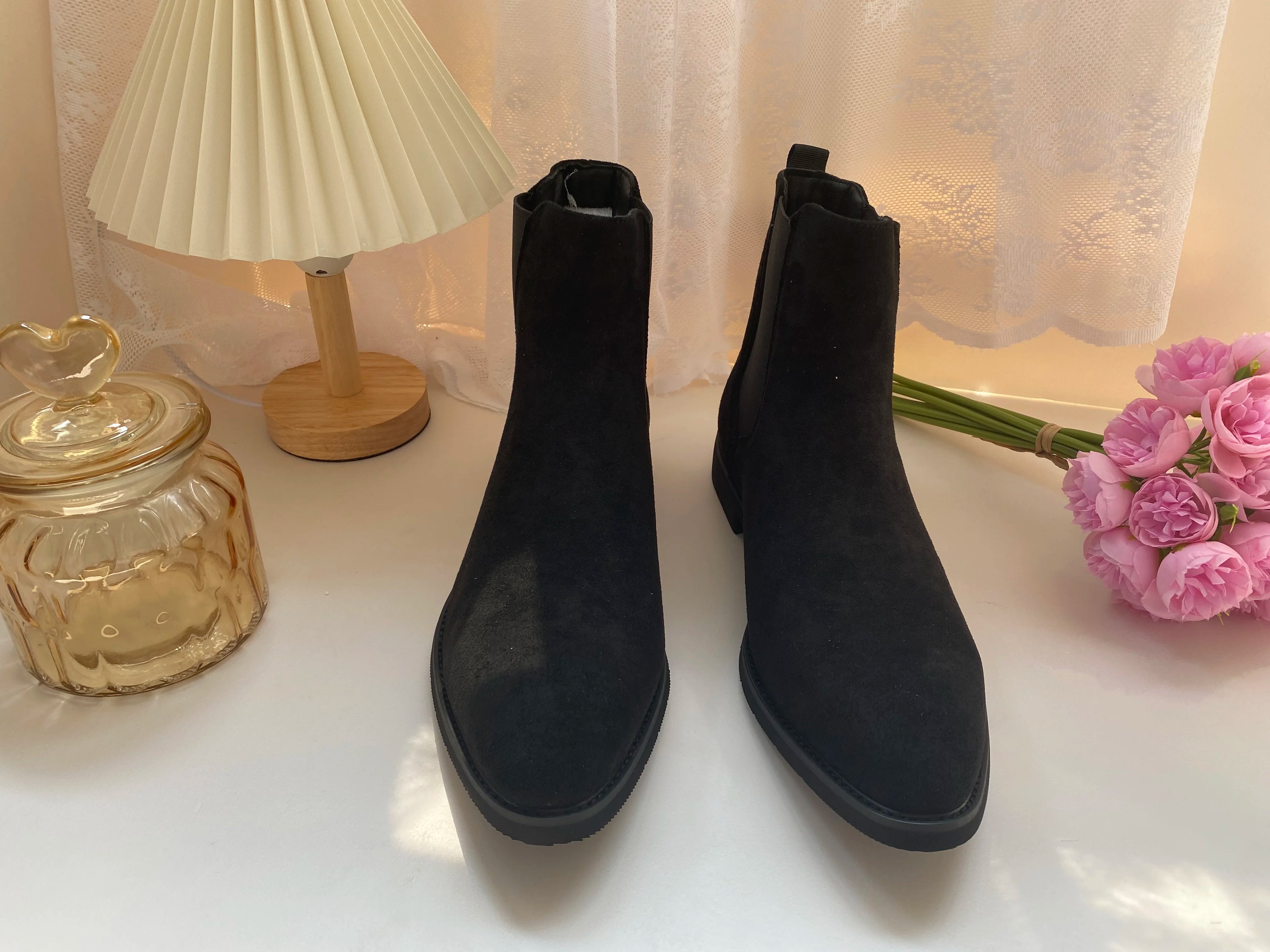Beige Men Chelsea Boots Black Flock Round Toe Slip-On Business Handmade Men Boots  Botas De Hombre Wine Red Shoes Men